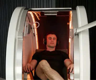 HBOT pod man sleeping - gallery side 2